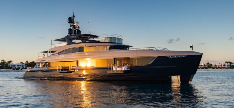 Superyacht ANCORA