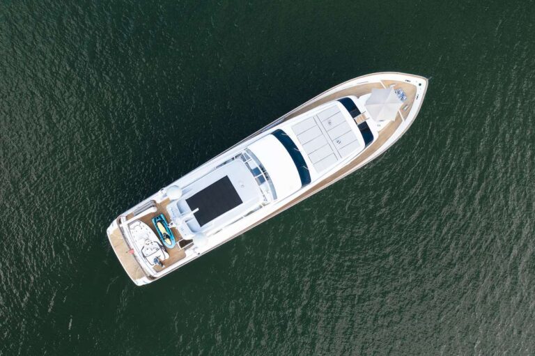 Superyacht DADDY