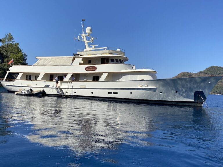 Superyacht JURA II