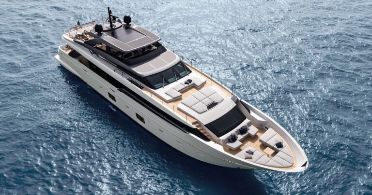 Superyacht RAPH SEVEN (sistership)