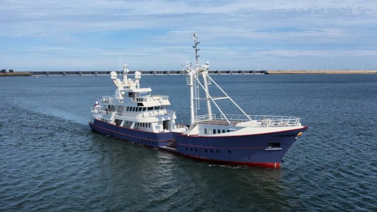 Superyacht SCINTILLA MARIS