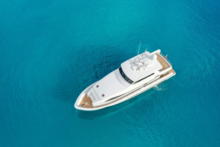 Superyacht SEGARA