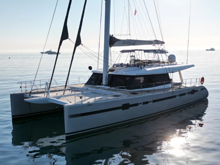 Superyacht SUNNYACHT