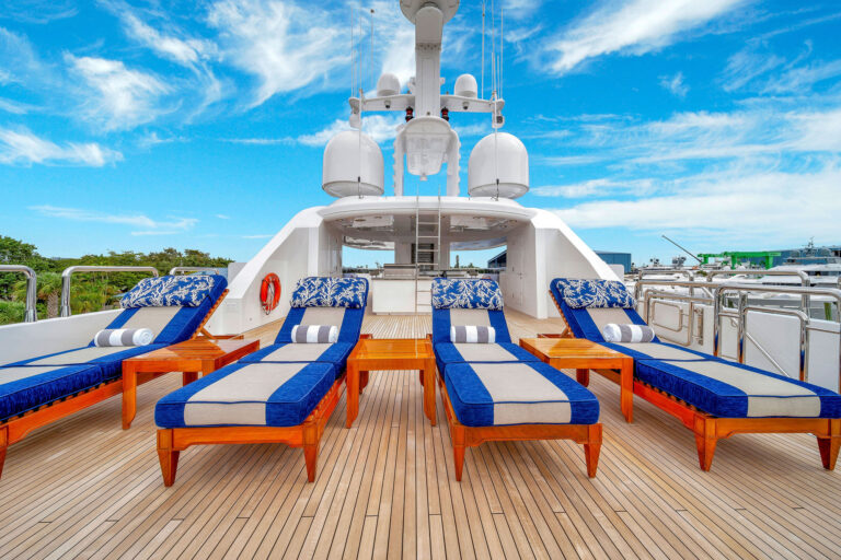 Superyacht VALHALLA