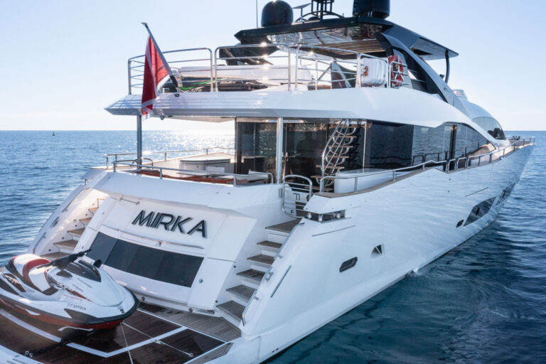Luxury Yacht MIRKA