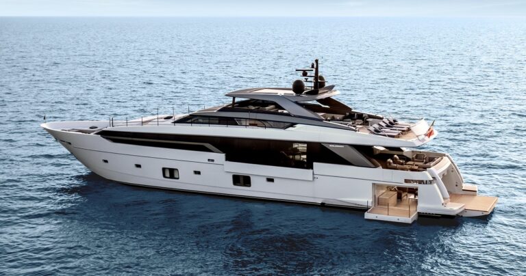 Luxury Yacht RAPH SEVEN (sistership)