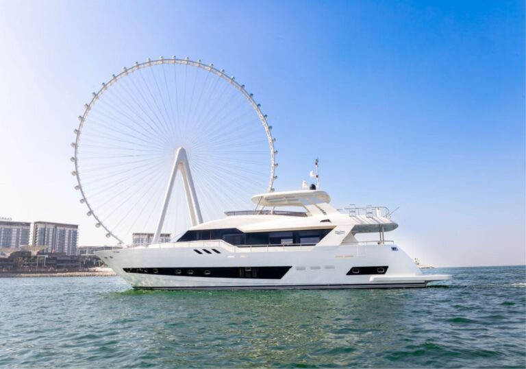 Motor Yacht CALIENTE