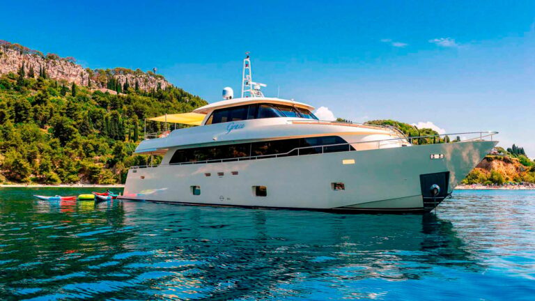Motor Yacht GRACE