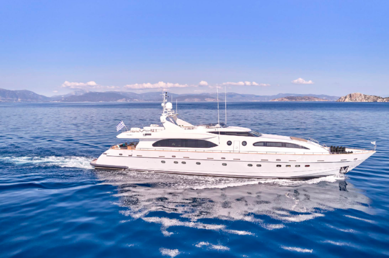 Motor Yacht HELIOS