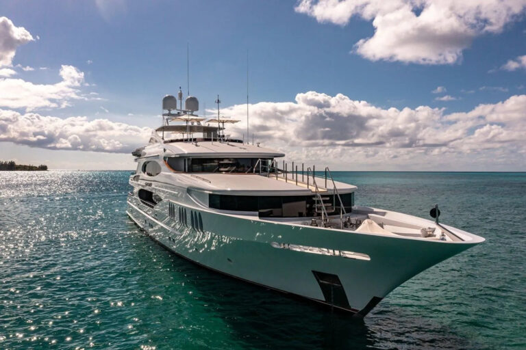 Motor Yacht IMPROMPTU
