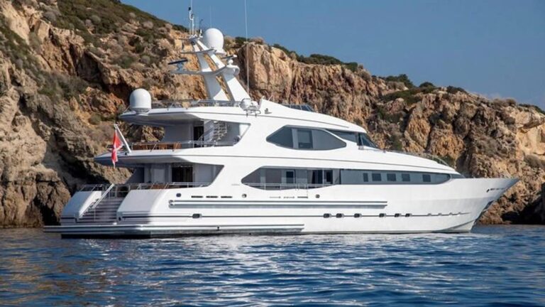 Motor Yacht IRAVATI