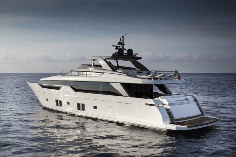 Motor Yacht JOURNEY