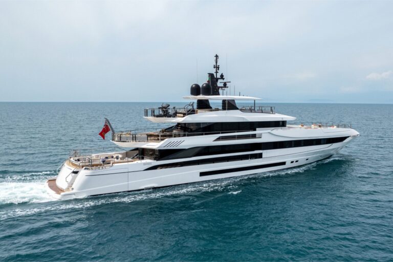Motor Yacht PROJECT SALERNO