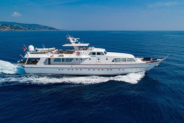 Motor Yacht NAUTA TEASER
