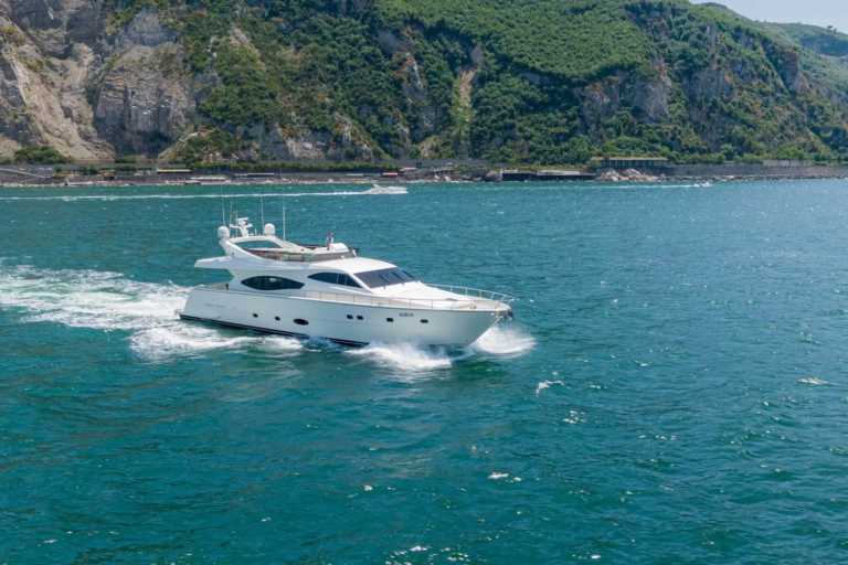 Motor Yacht PAMPERO