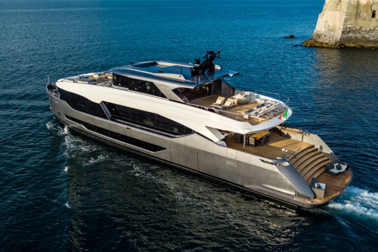 Motor Yacht PESA II (sistership)