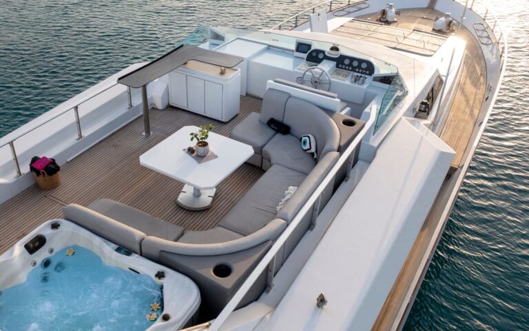 Motor Yacht SHIVA