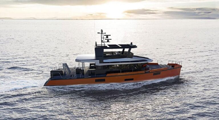 Motor Yacht VANGUARD