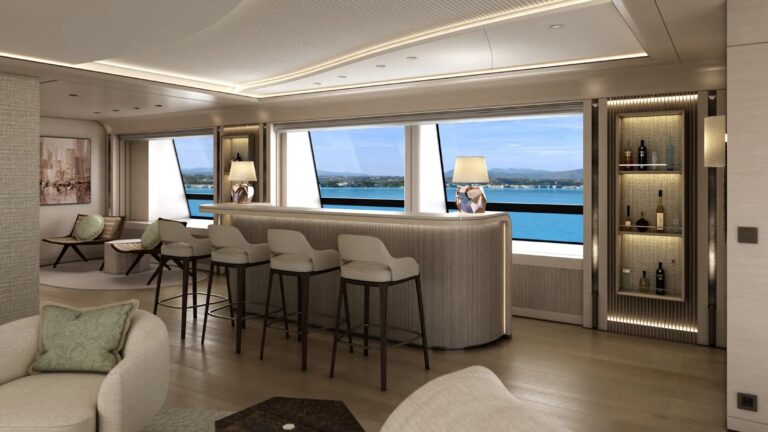 103 Sky Lounge On Motor Yacht O'MADELEINE