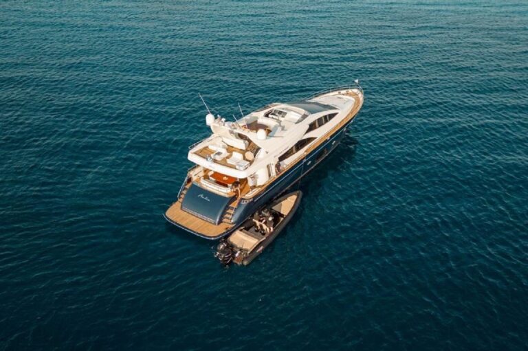 Superyacht ANLIA