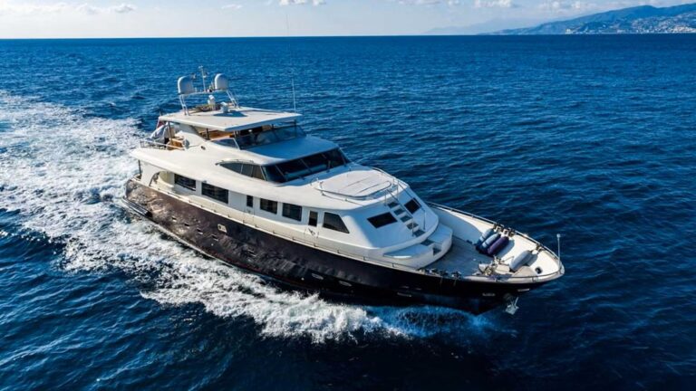 Superyacht ARISTON FIVE