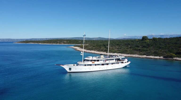 Superyacht BELLEZZA