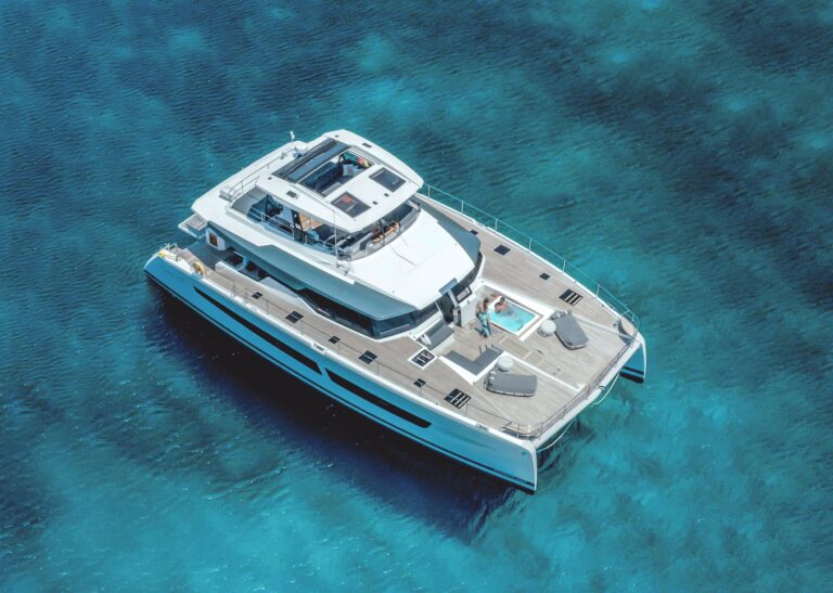 Superyacht D2