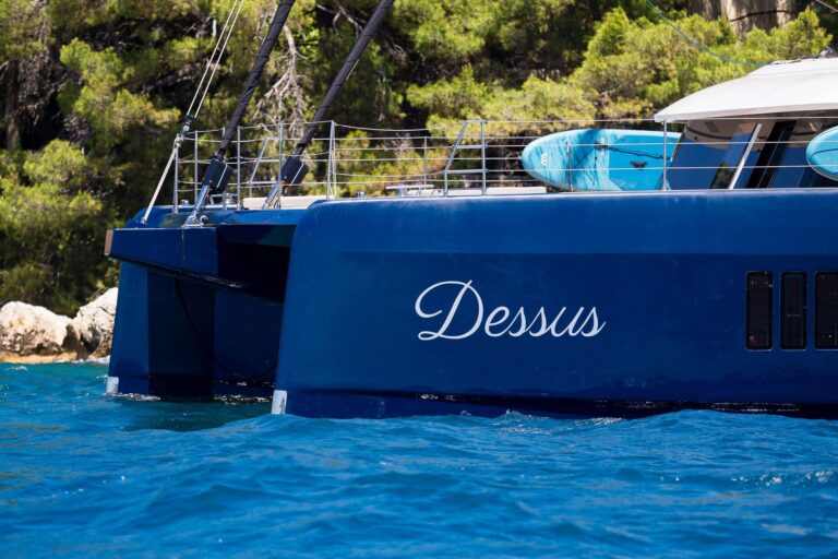 Superyacht DESSUS