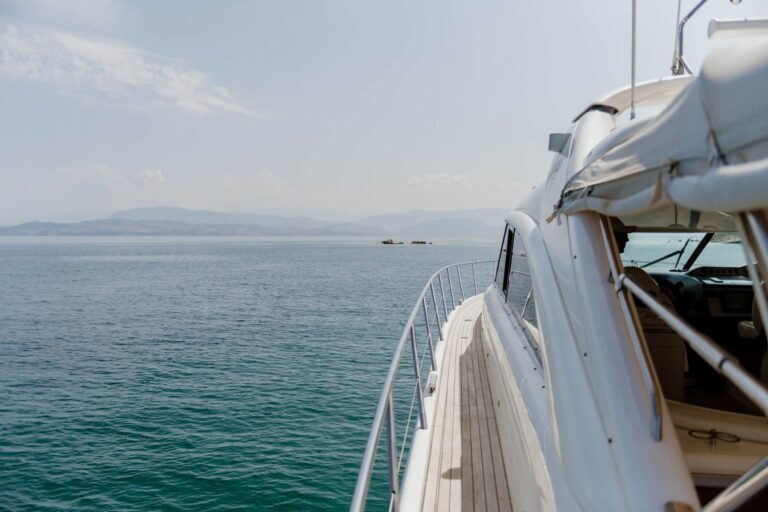 Superyacht EVENIA