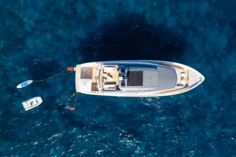 Superyacht FITLINE