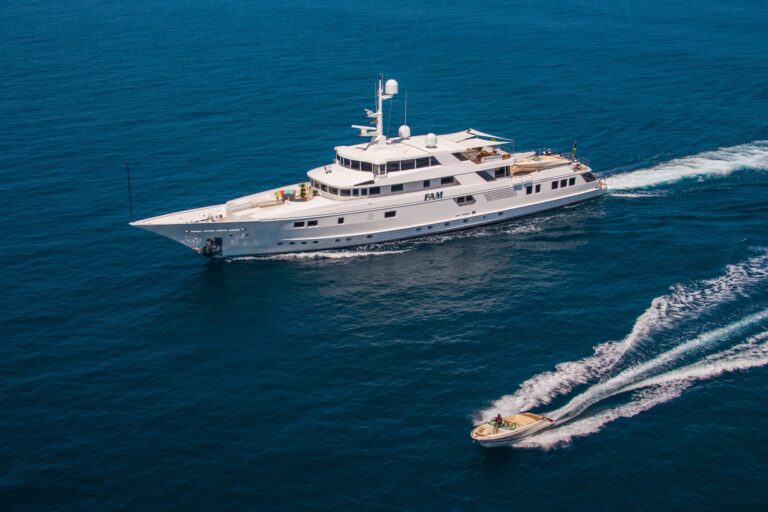 Superyacht GRACE (ex. FAM)