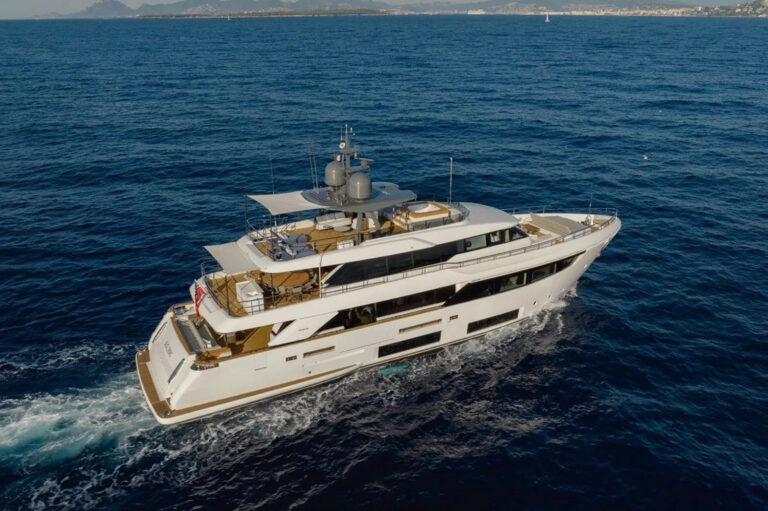 Superyacht HAIMI I