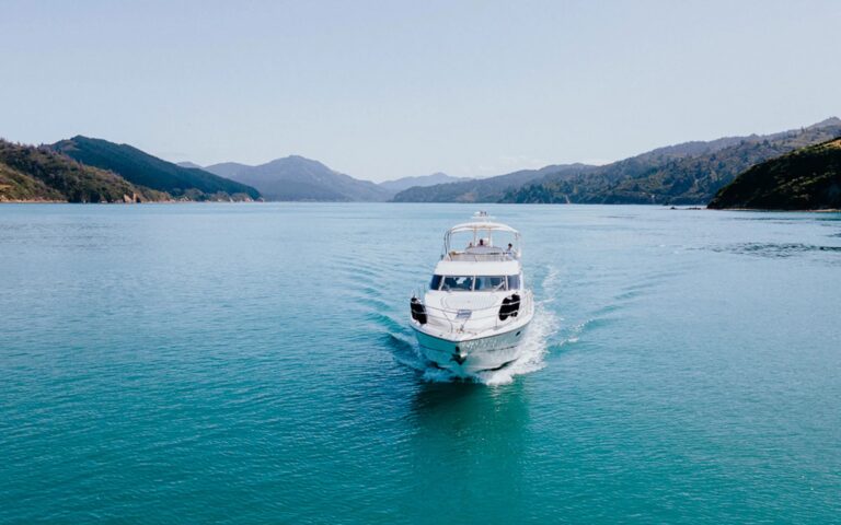 Superyacht INDIAN SUMMER