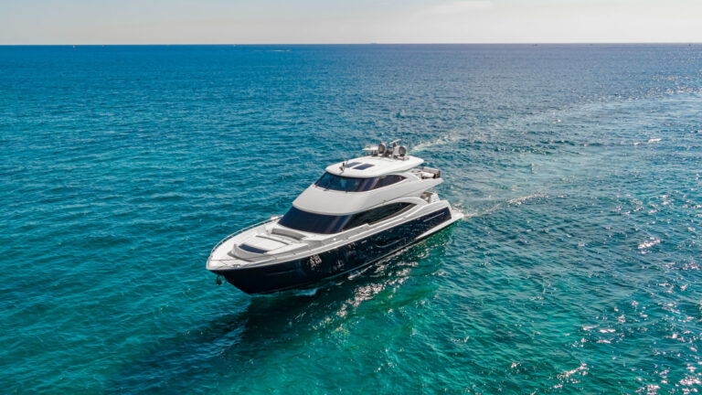 Superyacht INDIGO