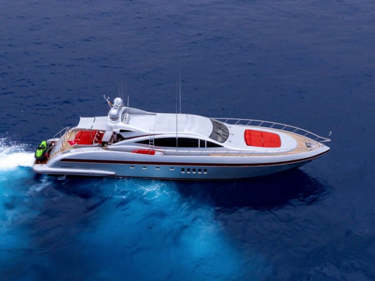 Superyacht LA DIGUE