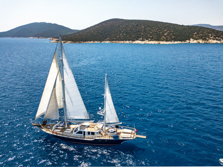 Superyacht LUJA