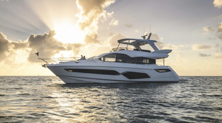 Superyacht MACESAN