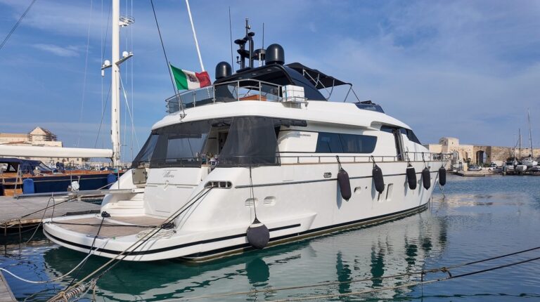 Superyacht VITTORIA