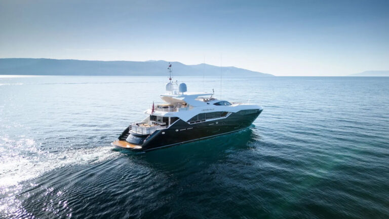 Superyacht WICKED PLAY