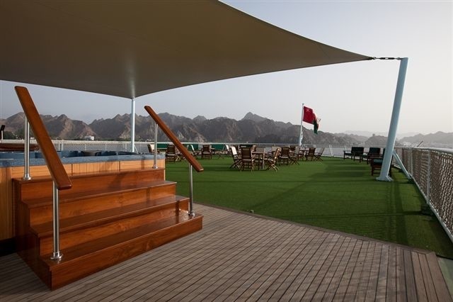 Sun Deck With Jacuzzi Pool On Board Yacht LOALOAT AL BEHAR