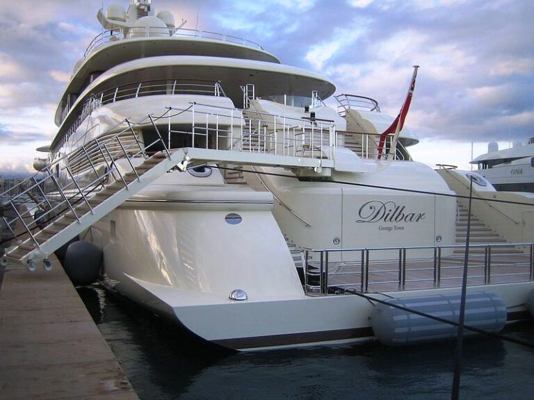 110m Lurssen Mega Yacht Dilbar