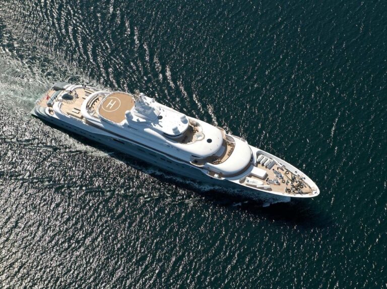 The 110m Yacht RADIANT