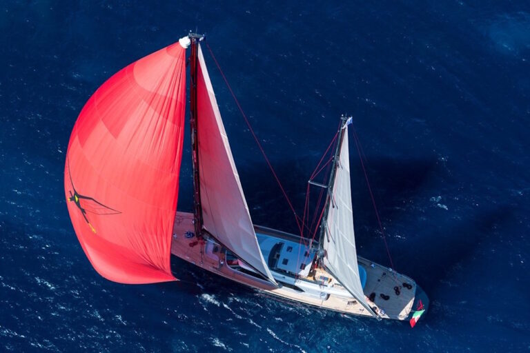 Superyacht Seahawk