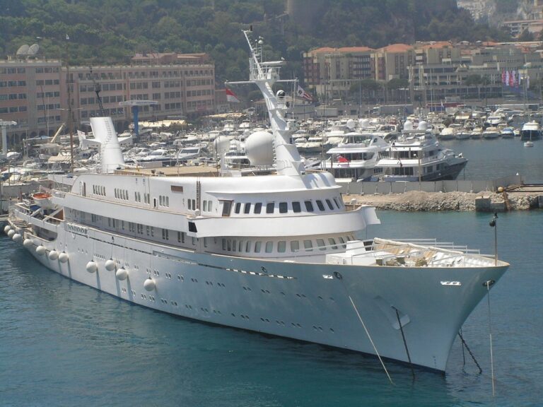 The 116m Yacht ATLANTIS II
