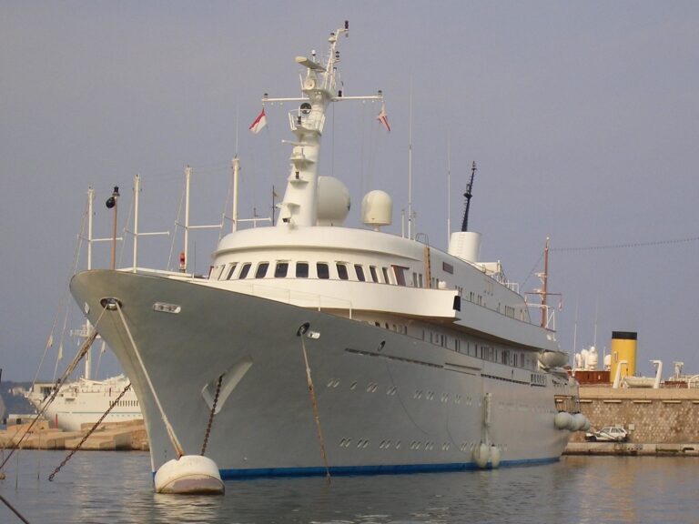 The 116m Yacht ATLANTIS II