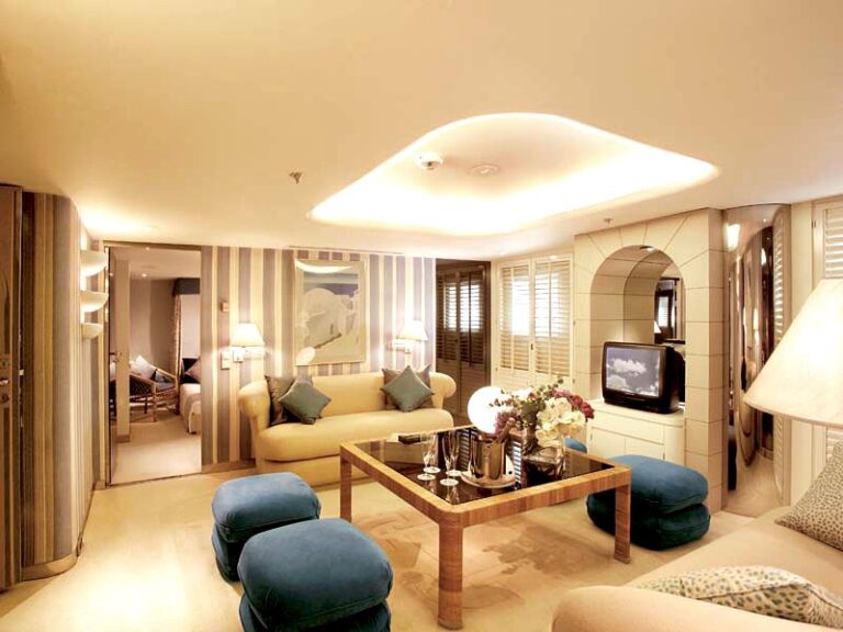 Saloon: Yacht ALEXANDER's Guest's Cabin Image
