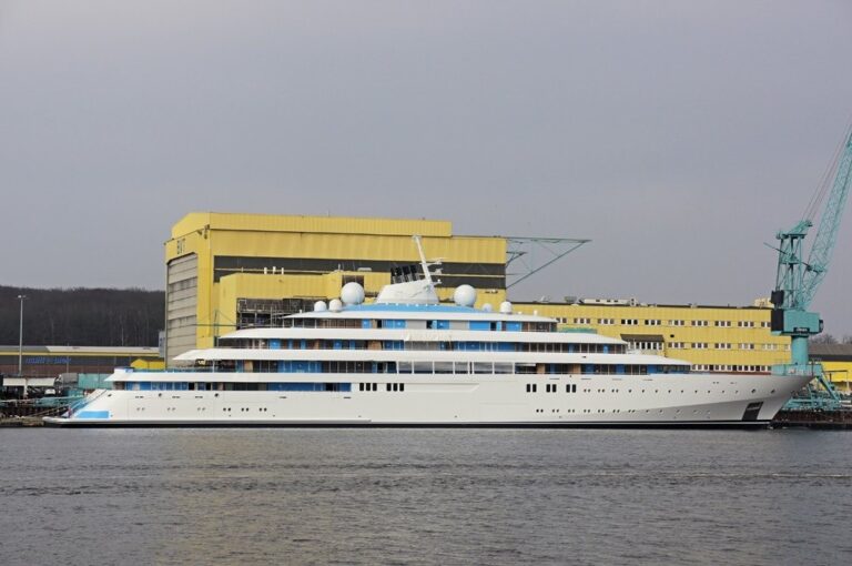 The 123m Yacht GOLDEN ODYSSEY
