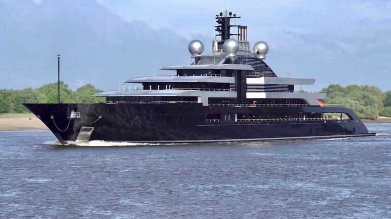 135m Mega Yacht Project Thunder