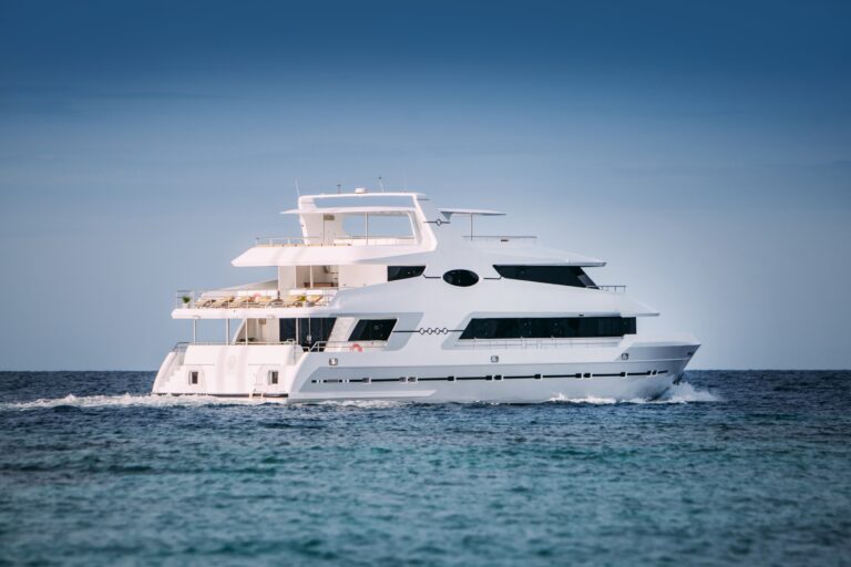 M/Y ALICE - Running