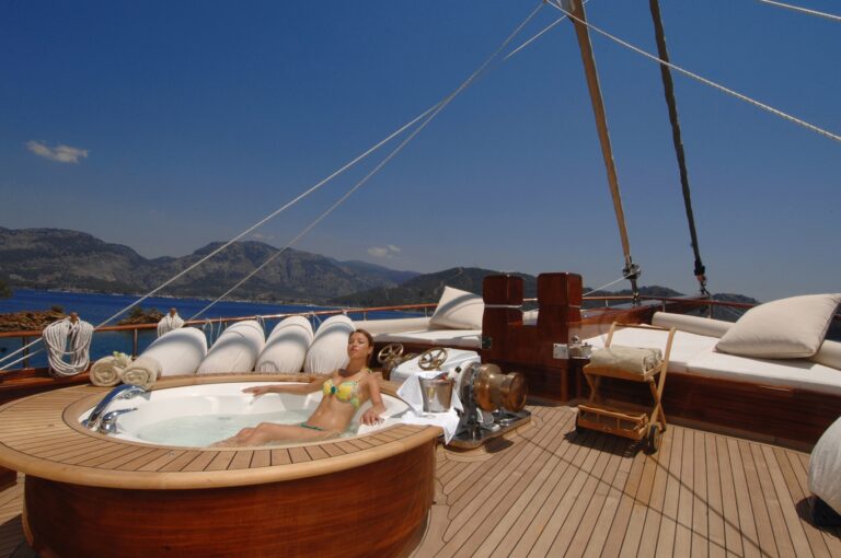Charter yacht MARE NOSTRUM